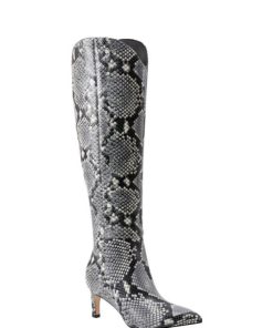 Riverbendrobes.shop2852ee5426 2