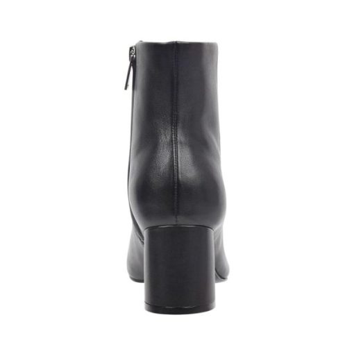 Riverbendrobes.shop8fb870e05d 3