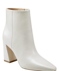 Riverbendrobes.shopa743360e03 2