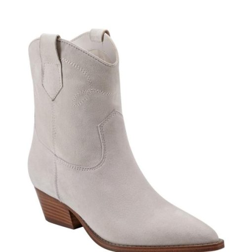 Riverbendrobes.shopd27a30badf 2
