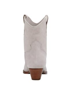 Riverbendrobes.shopd27a30badf 3