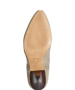 Riverbendrobes.shopd2c7770bbf 5