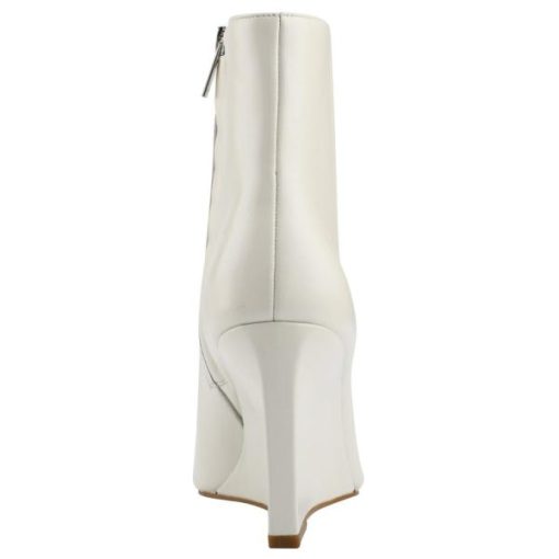 Riverbendrobes.shopda3253c9c3 3