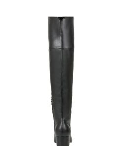 Riverbendrobes.shopf893f64fac 3