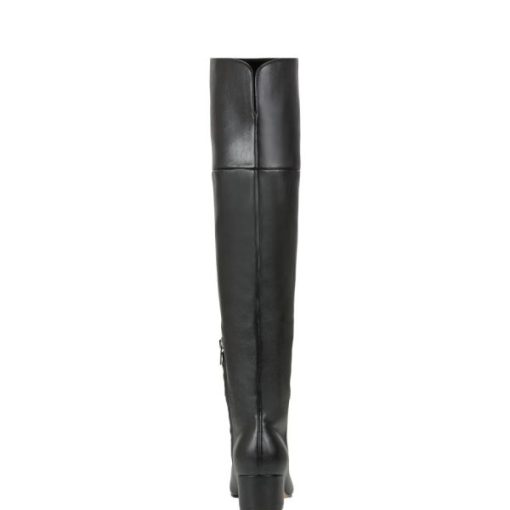 Riverbendrobes.shopf893f64fac 3