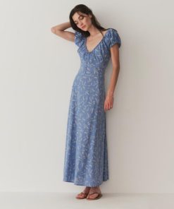 Riverbendrobes.shop048b089aad 1