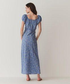 Riverbendrobes.shop048b089aad 4