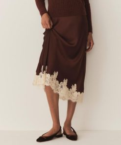 Riverbendrobes.shop0e1338c703 3