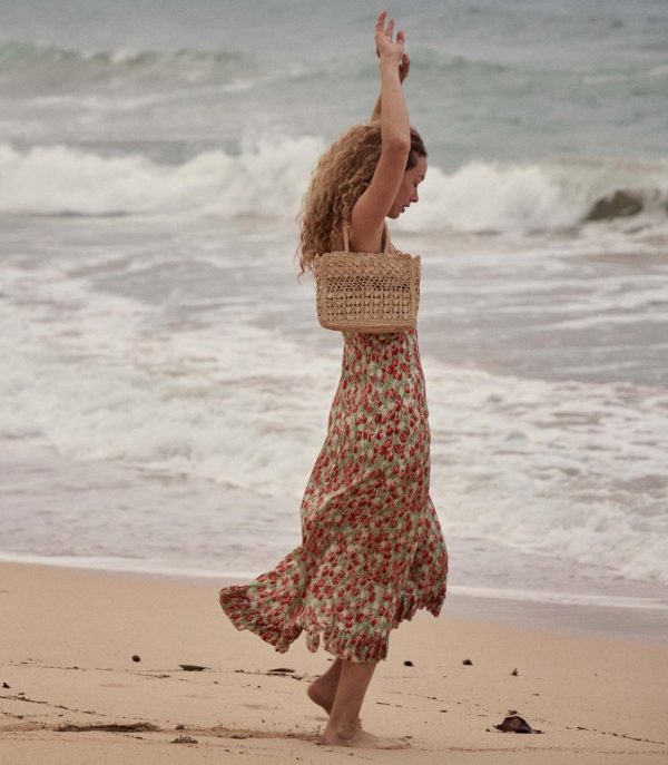 Riverbendrobes.shop19a287404b 2