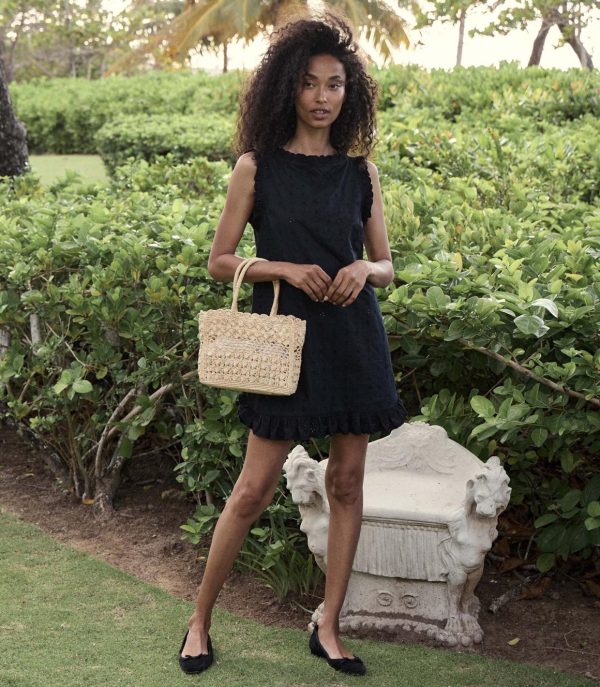 Riverbendrobes.shop19a287404b 4