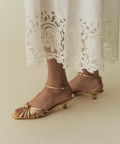 Riverbendrobes.shop1c98c3a481 1