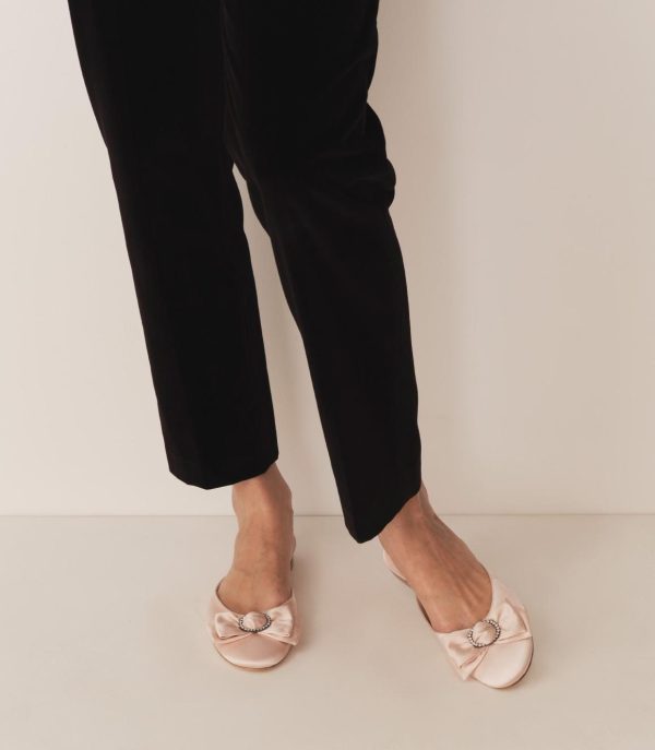 Riverbendrobes.shop278bb1881d 2