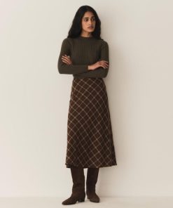 Riverbendrobes.shop37914c66ef 2