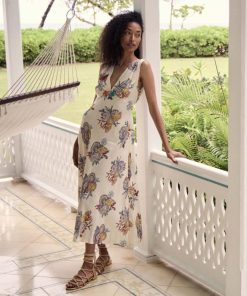 Riverbendrobes.shop399a7b74c7 4