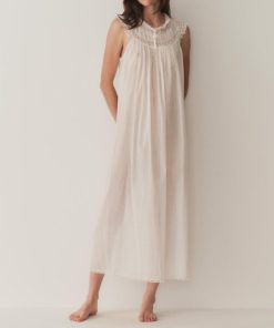 Riverbendrobes.shop3a31caaa37 1