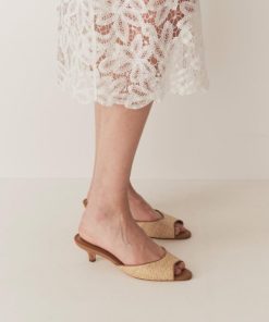 Riverbendrobes.shop47e7bd7322 1