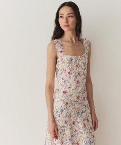 Riverbendrobes.shop5e6fd56610 2