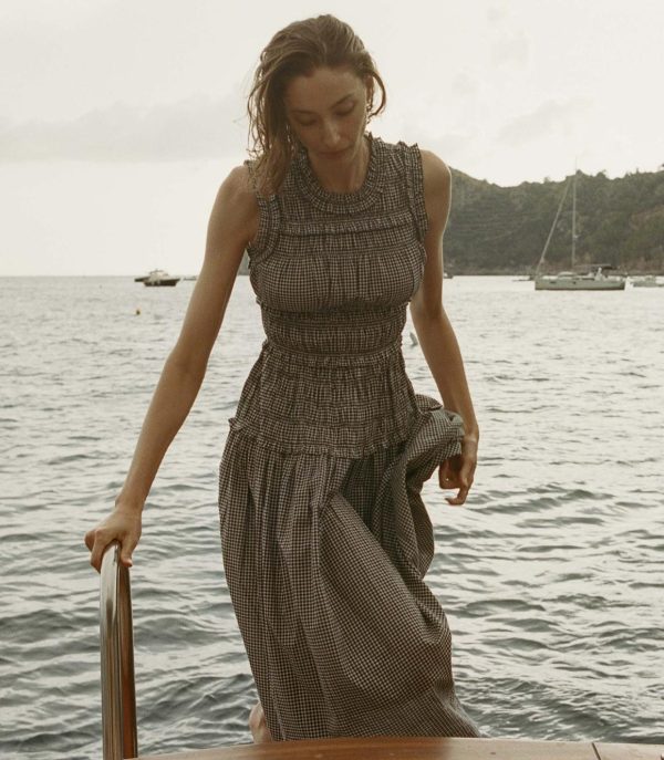 Riverbendrobes.shop62fdc24c86 1