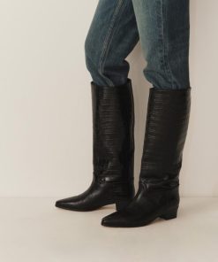 Riverbendrobes.shop7f66c32e4c 2