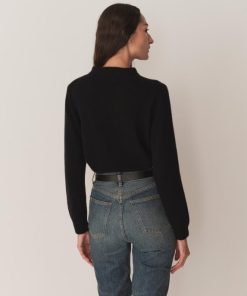 Riverbendrobes.shop8cb4daf3b8 4