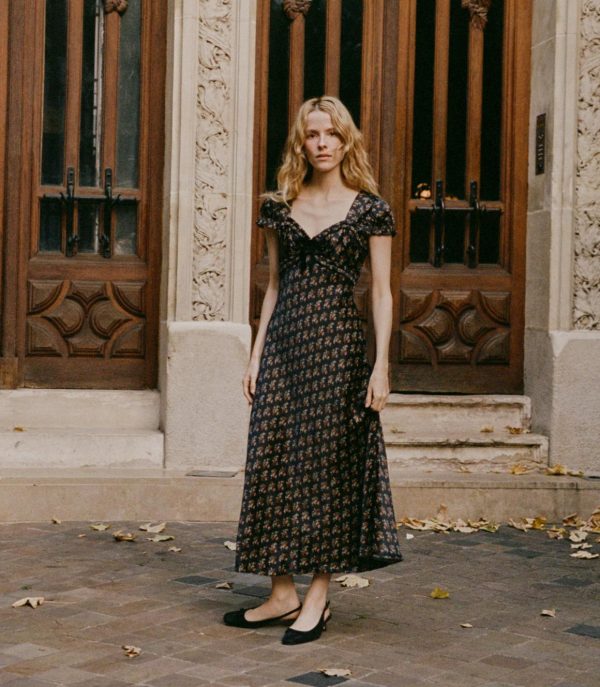 Riverbendrobes.shop90bd39f638 4