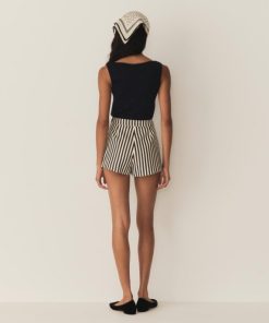 Riverbendrobes.shop96f0a8433c 3