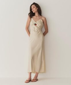 Riverbendrobes.shopa0025f4f57 1