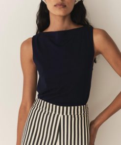 Riverbendrobes.shopc91e07fafd 1