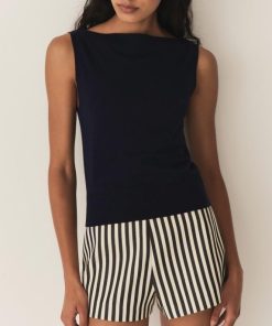 Riverbendrobes.shopc91e07fafd 4