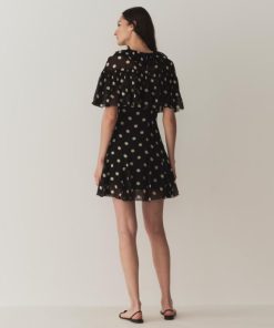 Riverbendrobes.shopd71e310c4c 2