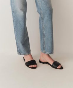 Riverbendrobes.shopdbd06ddee3 1