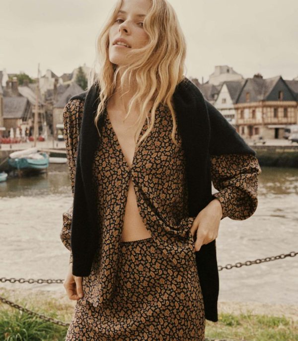 Riverbendrobes.shope3b4e6dbde 1