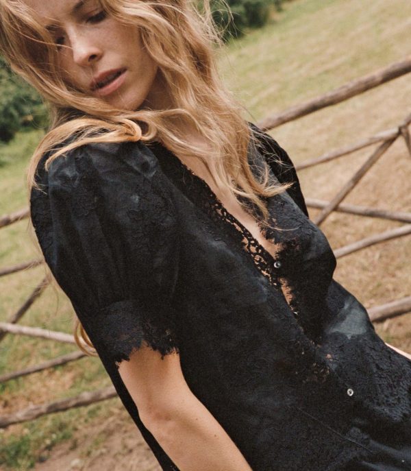 Riverbendrobes.shope4b1824eb0 3