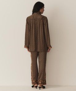 Riverbendrobes.shope88140d369 3