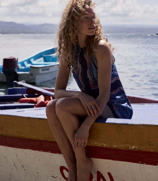 Riverbendrobes.shopf5b612f065 2